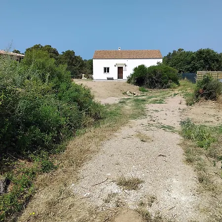 Holiday home Au Calme A *